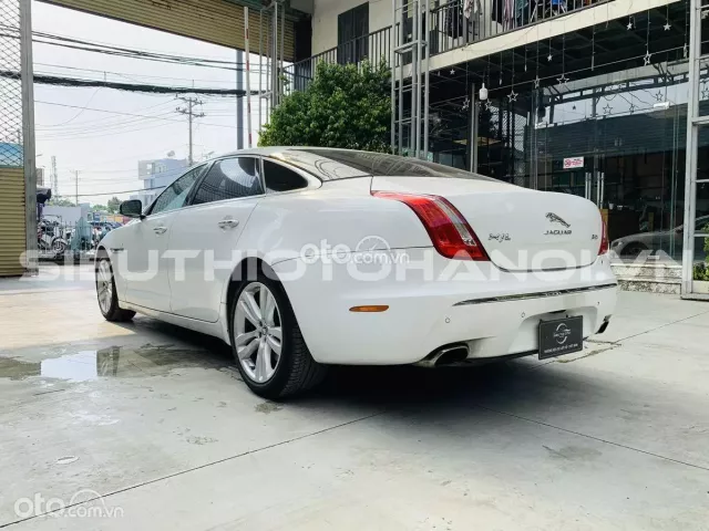 Jaguar XJ series 2010 4