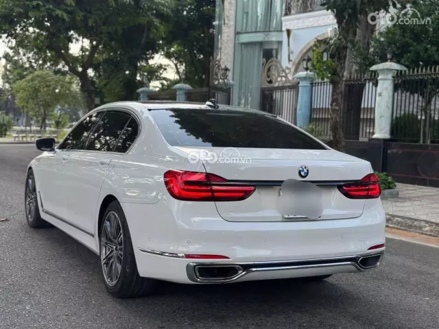 BMW 730Li Pure Excellence 2018 5