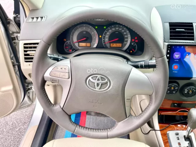 Bán xe Toyota Corolla Altis 1.8G sản xuất năm 2010 tên tư nhân, biển gốc Hà Nội