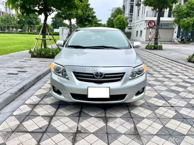 Bán xe Toyota Corolla Altis 1.8G sản xuất năm 2010 tên tư nhân, biển gốc Hà Nội