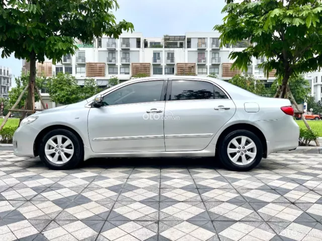 Bán xe Toyota Corolla Altis 1.8G sản xuất năm 2010 tên tư nhân, biển gốc Hà Nội