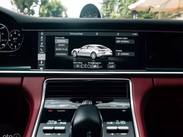 Option 1 tỷ 5 - Đen nội thất đỏ