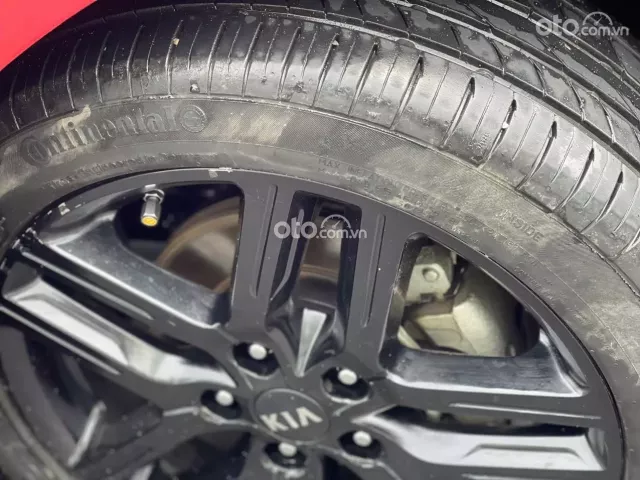 Salon xin được chào bán chiếc xe