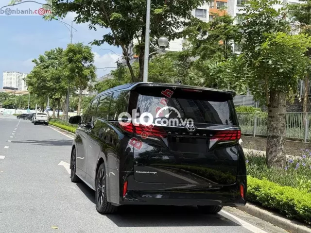 Toyota Alphard Excutive Lounge cũ lướt 2023