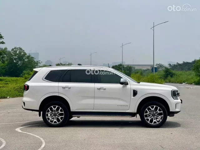 Salon xin được chào bán chiếc xe