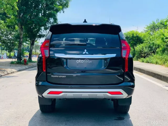 Mitsubishi Pajero 2021