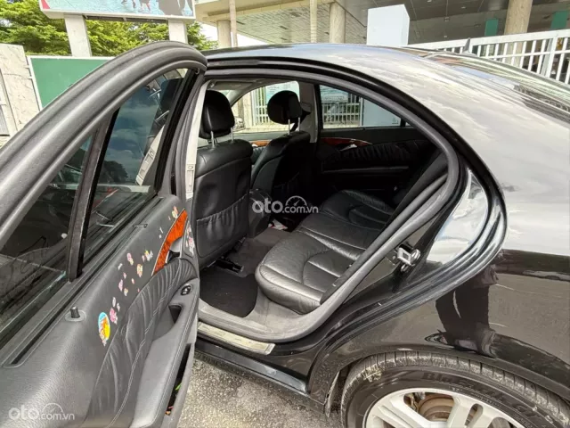 Mer E280 đời 2006 xe đẹp giá128tr xe chính chủ giấy tờ hợp lệ