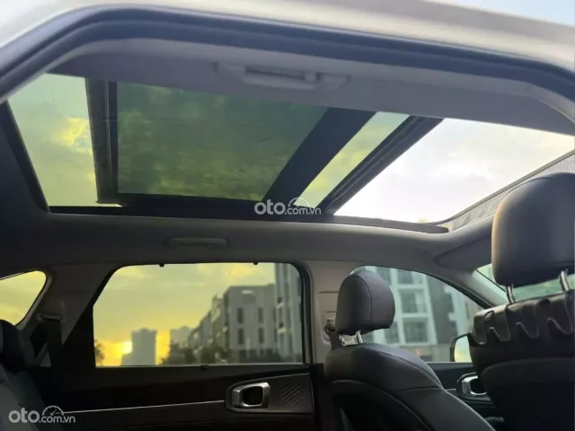 Xe 1 chủ từ đầu, lăn bánh ít, còn như mới