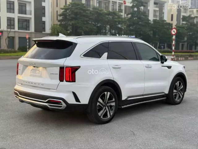 Xe 1 chủ từ đầu, lăn bánh ít, còn như mới