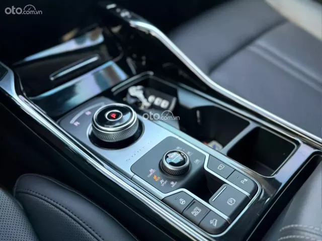 Xe 1 chủ từ đầu, lăn bánh ít, còn như mới