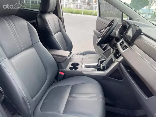 Xpander Premium 2024