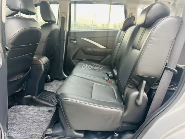 Xpander Premium 2023