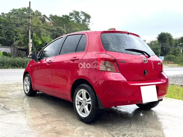 Đẹp như hoa hậu