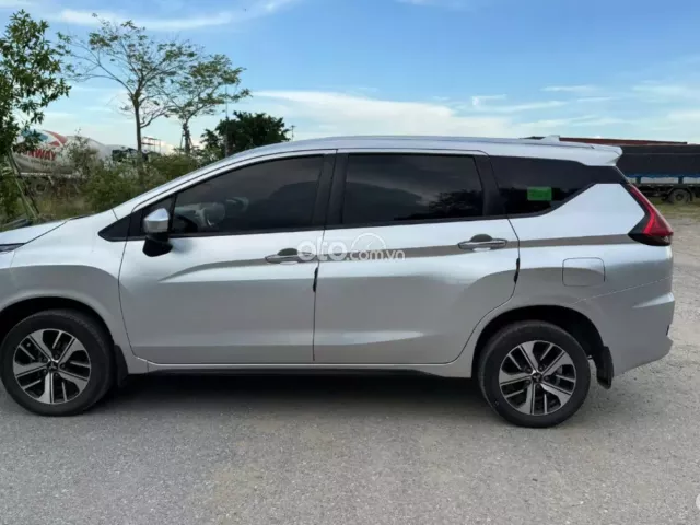 Xe đẹp, gia đình đi giữ gìn