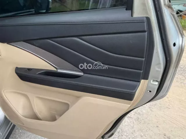 Xe đẹp, gia đình đi giữ gìn