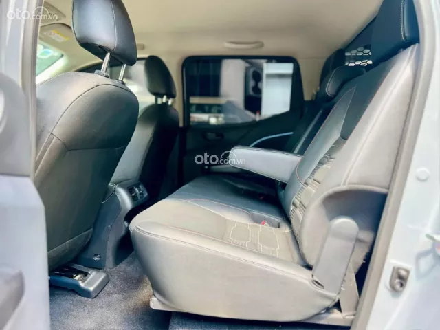 Bán tải 2 cầu đẳng cấp 2022