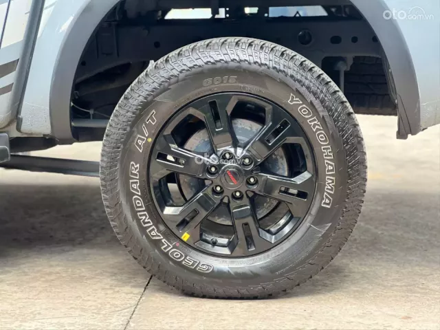 Bán tải 2 cầu đẳng cấp 2022