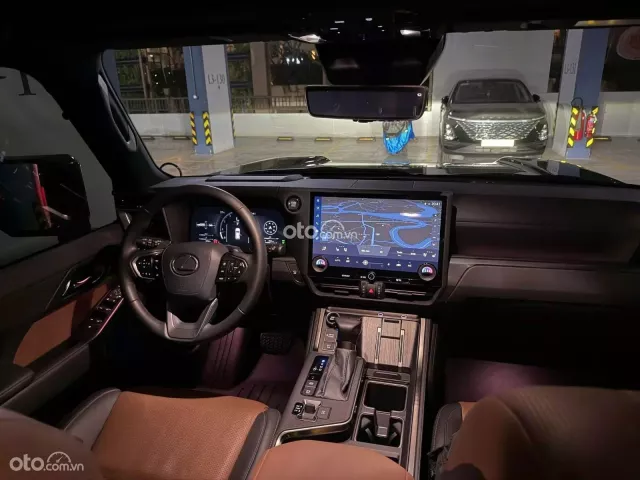 LƯỚT 4000KM. XE MỚI KENG