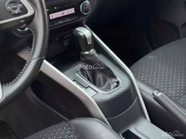 Liên hệ trực tiếp để xem xe