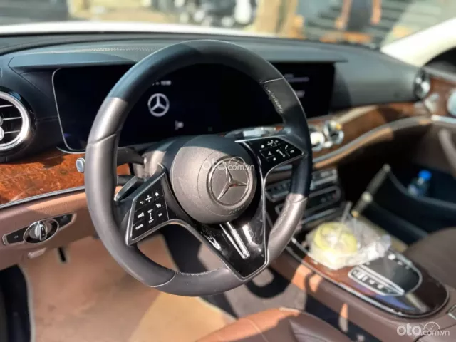 “Giá tốt nhất thị trường – khách thiện chí gọi ngay, không để lỡ xe đẹp! ”