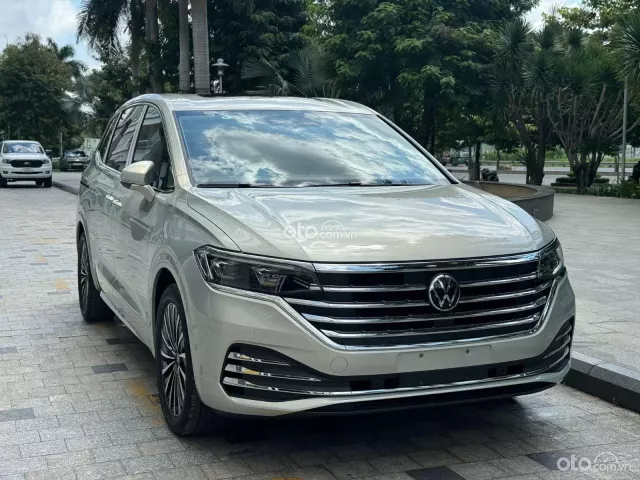 Màu bạc Ánh Kim màu cực hot và sang trọng cho khách hàng đang tìm kiếm