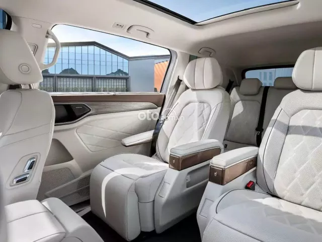 Màu bạc Ánh Kim màu cực hot và sang trọng cho khách hàng đang tìm kiếm