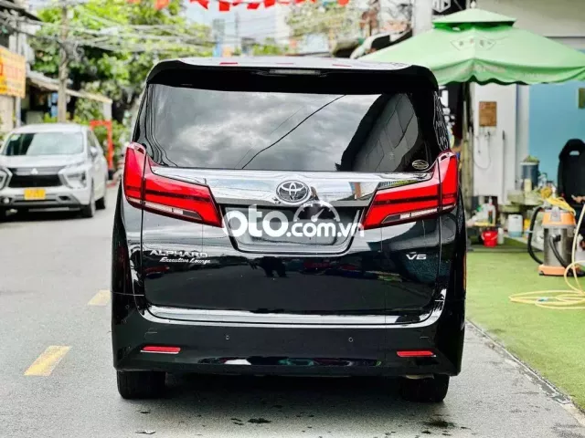 Toyota Alphard executive lounge Model 2022 odo 21k