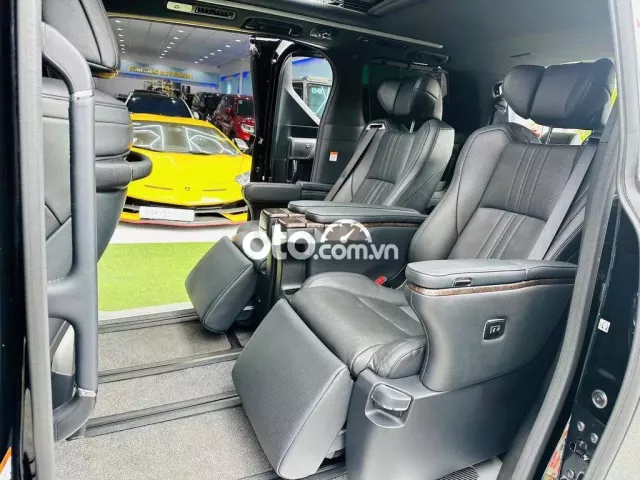 Toyota Alphard executive lounge Model 2022 odo 21k