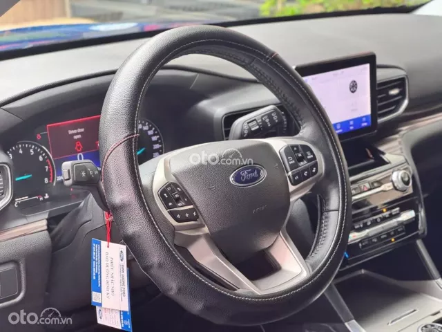 Ford Explorer 2022 tại Tp.HCM