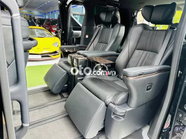 Toyota Alphard executive lounge Model 2022 odo 21k