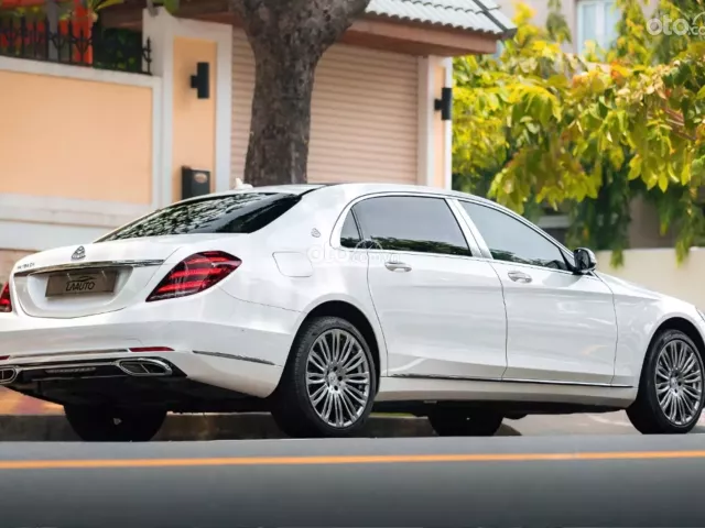 Trắng Kem, đẹp không lỗi