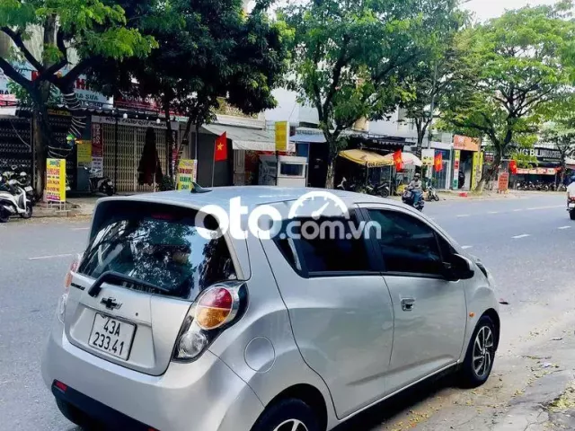Chevrolet Spark 2012 LT 1.0 MT - 155000 km