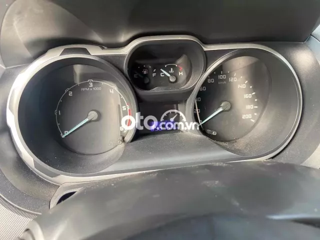 Ford Ranger 2016 XLS xe gia đình nhiều đồ chơi