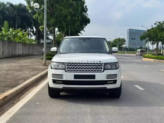 Range Rover Vogue màu trắng 2015 – Biểu tượng quyền lực, dành cho giới thượng lưu