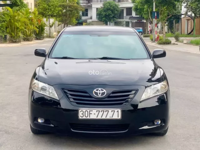 Toyota Camry LE 2.4 2007