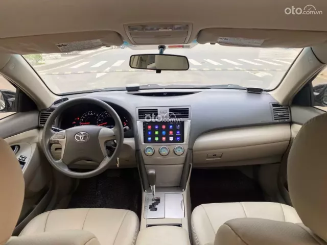 Toyota Camry LE 2.4 2007