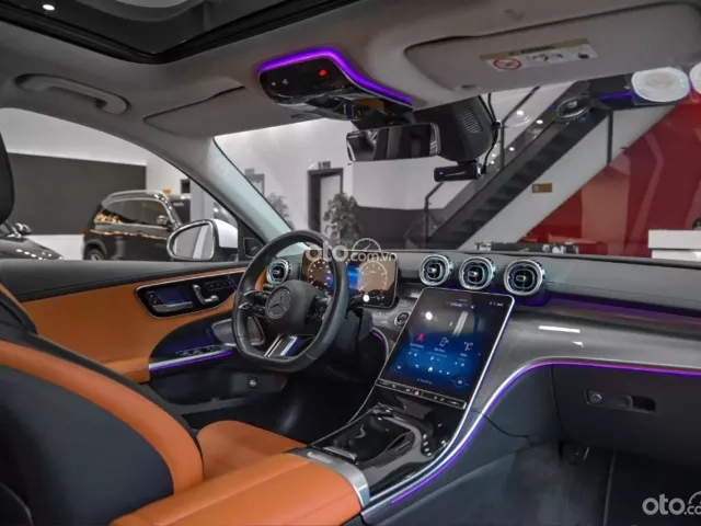 Xe sang trọng đã qua sử dụng, chất lượng như mới