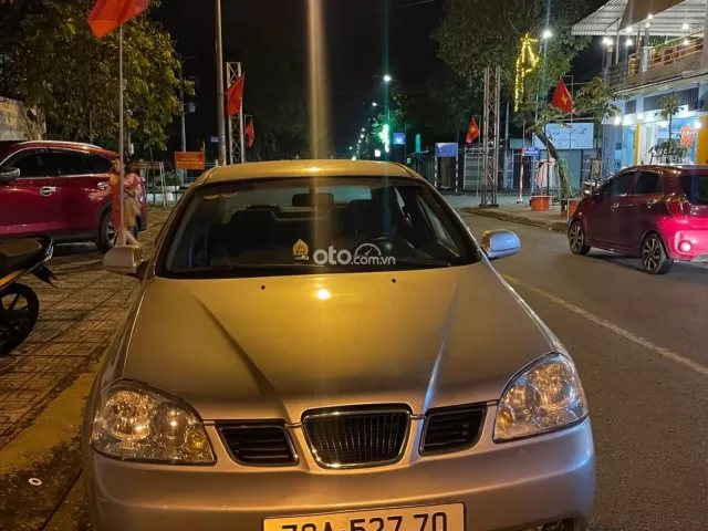 Vừa mớiđăng kiểm mới máy lạnh khung gầm các thứ còn rất ok nước sơn còn đẹp