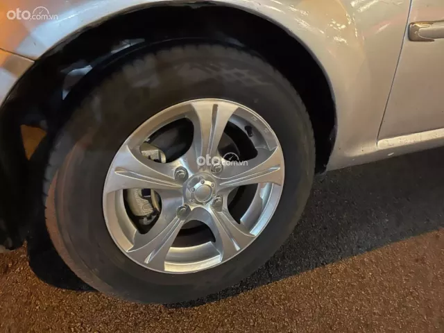 Vừa mớiđăng kiểm mới máy lạnh khung gầm các thứ còn rất ok nước sơn còn đẹp