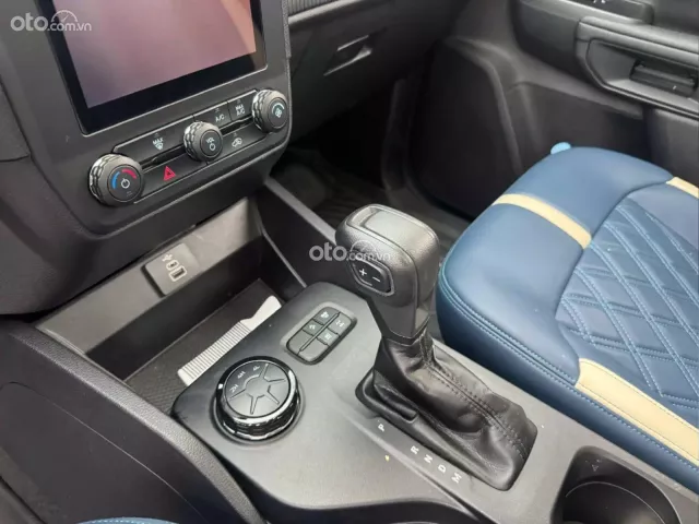 BÁN TẢI 2 CẦU_SỐ TỰ ĐỘNG_XE HÃNG_BẢO HÀNH 1 NĂM