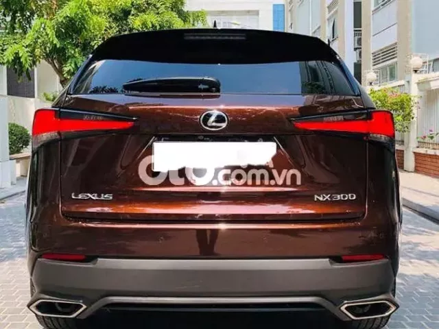 Lexus NX 2019 - 80000 km