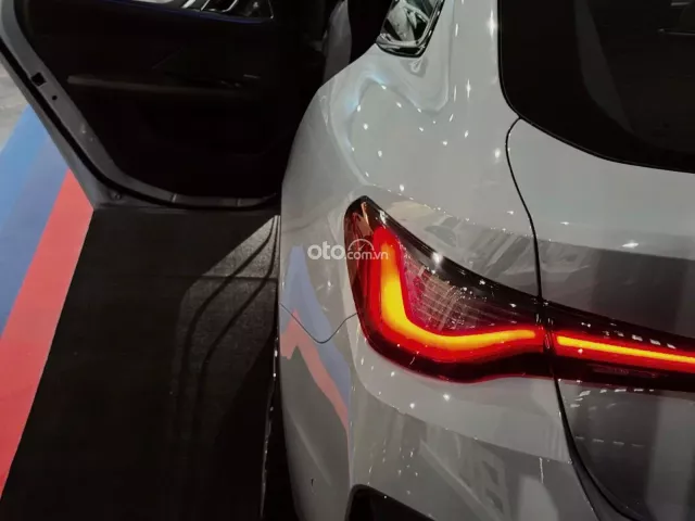 MẪU XE CÁ TÍNH- BẢO HÀNH 5 NĂM- ƯU ĐÃI BỐC THĂM TRÚNG BMW 520 Luxury