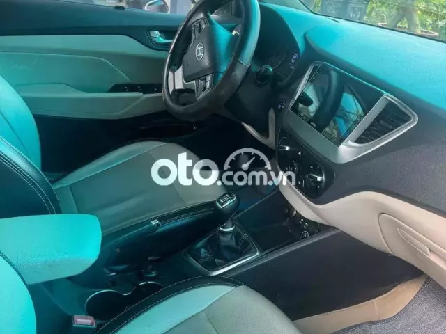 Hyundai Accent 2018 1.4 MT - 130000 km