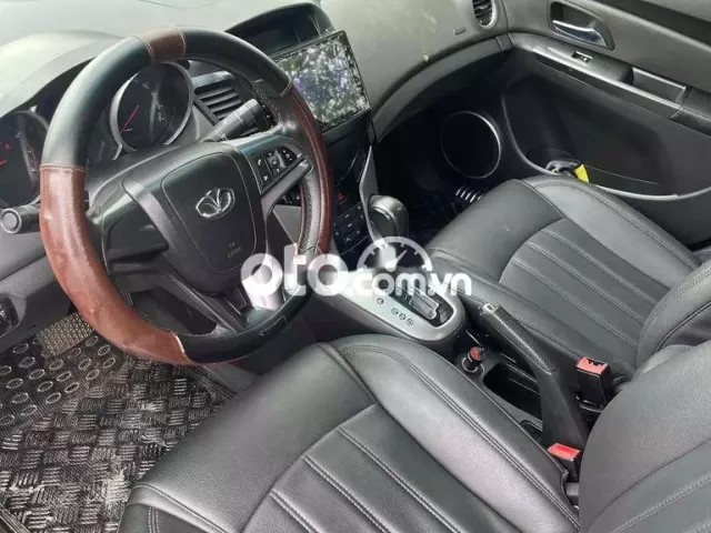 Daewoo Lacetti 2010 CDX 1.6 AT - 90000 km