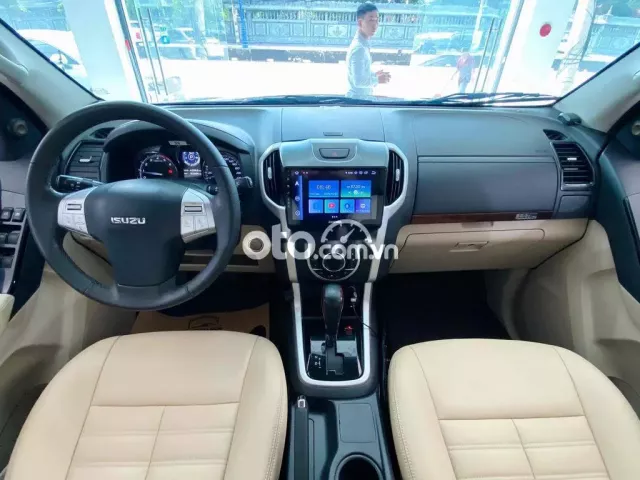 Isuzu Mux 2019 1.9 4X2 AT 1 Chủ - 82000 km