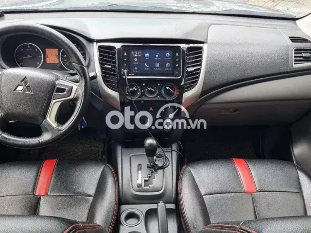 Bán Triton 2018 4x2 AT - 74000 km - Hà Nội