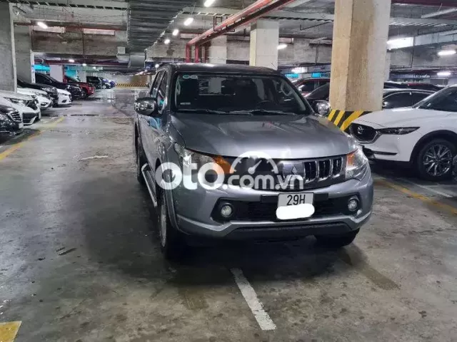 Bán Triton 2018 4x2 AT - 74000 km - Hà Nội