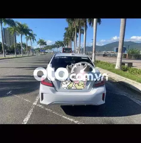 Mitsubishi Attrage 2022 1.2 CVT - 80000 km