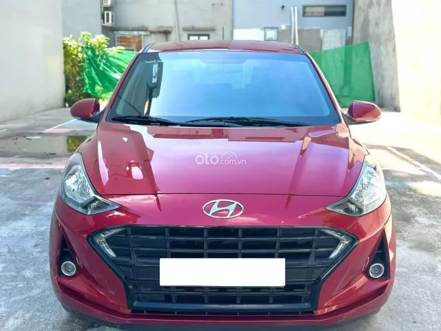 Đẹp miễn bàn