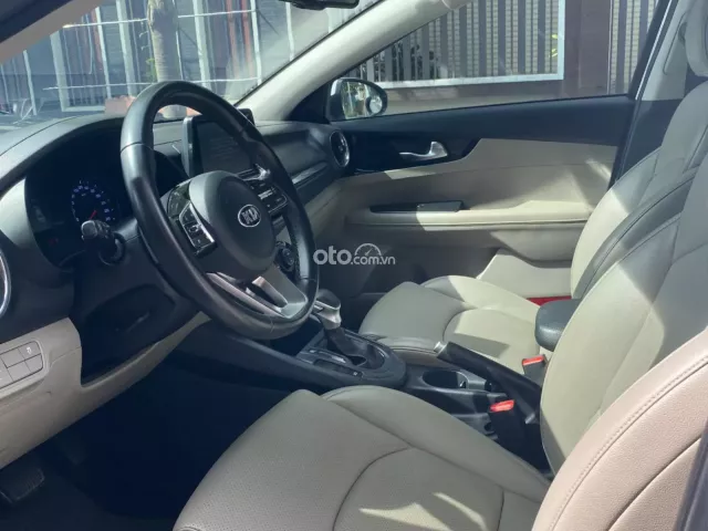 Kia cerato 1.6 AT Luxury 2020
